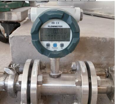 低溫液體渦輪流量計現(xiàn)場安裝使用圖